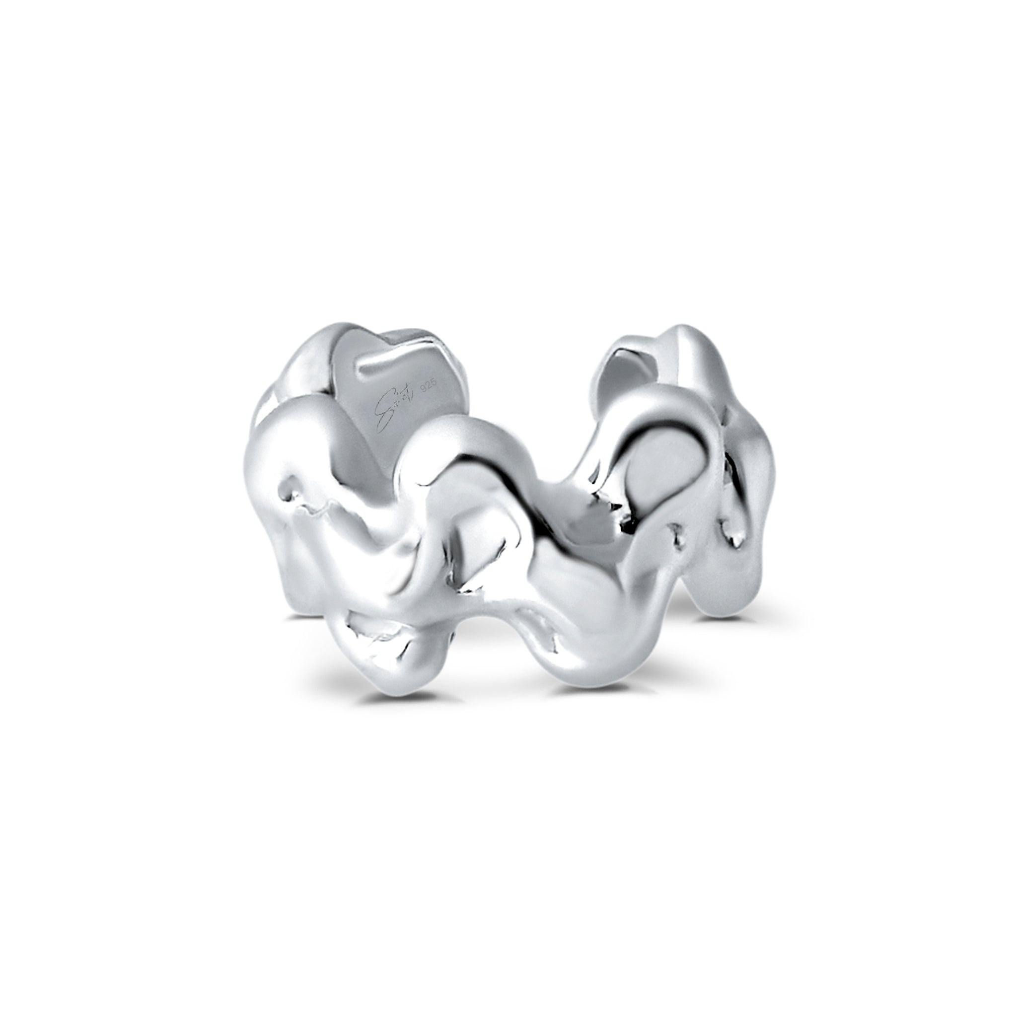 Le bijou d'oreille rond-3