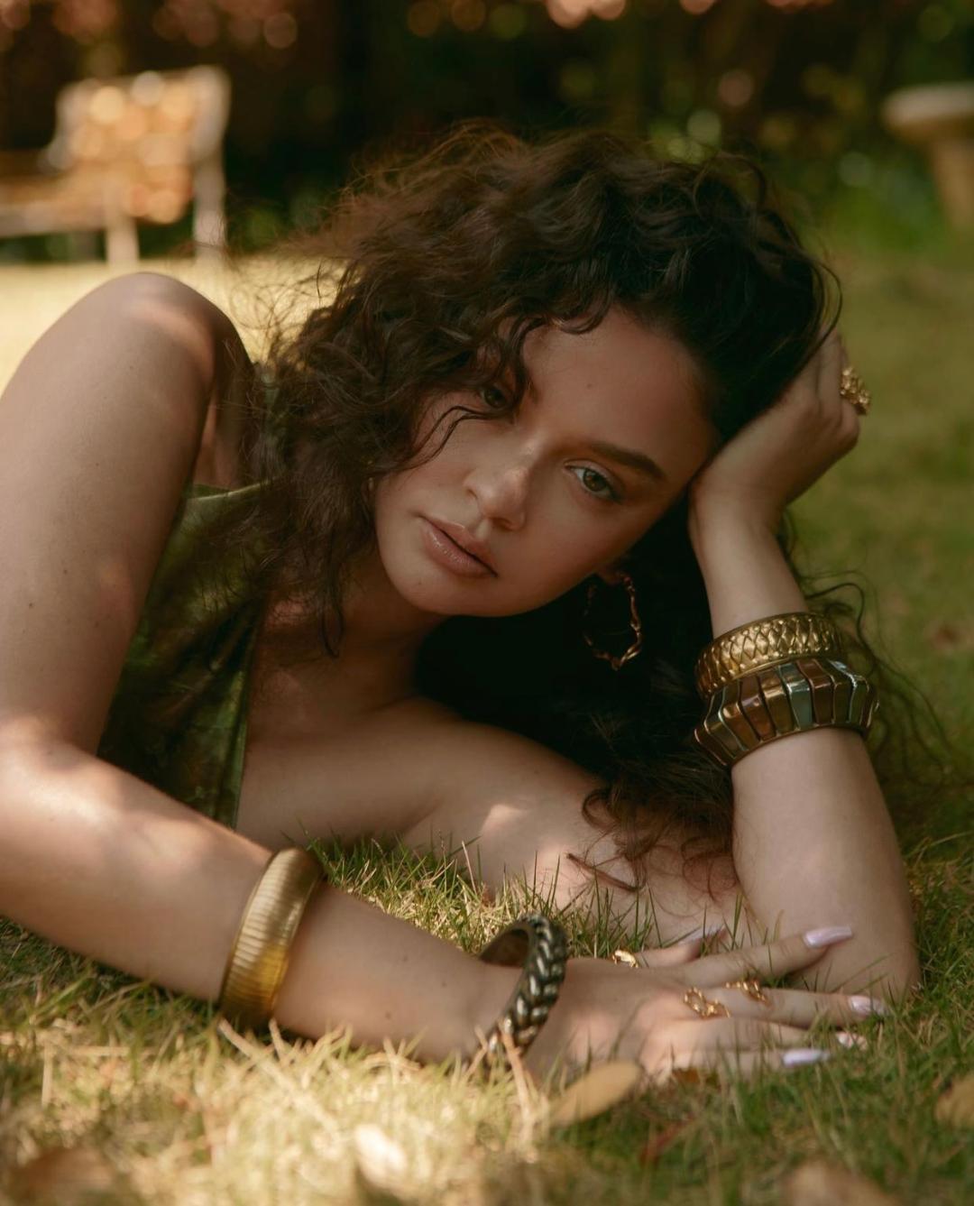 La Grande Bague Carrée-9